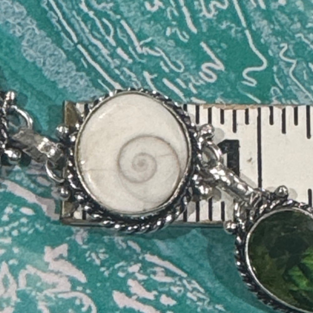 Labradorite & Shell Silver Bracelet - Picture 10 of 14